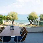 La Bleue Beachfront Boutique Apartmán Vrahati
