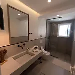La Bleue Beachfront Boutique Apartamento Vrahati