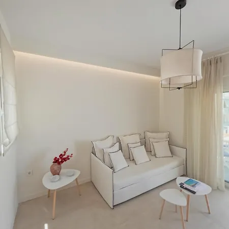 La Bleue Beachfront Boutique *