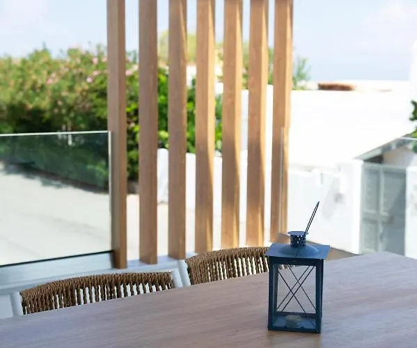 La Bleue Beachfront Boutique Διαμέρισμα *