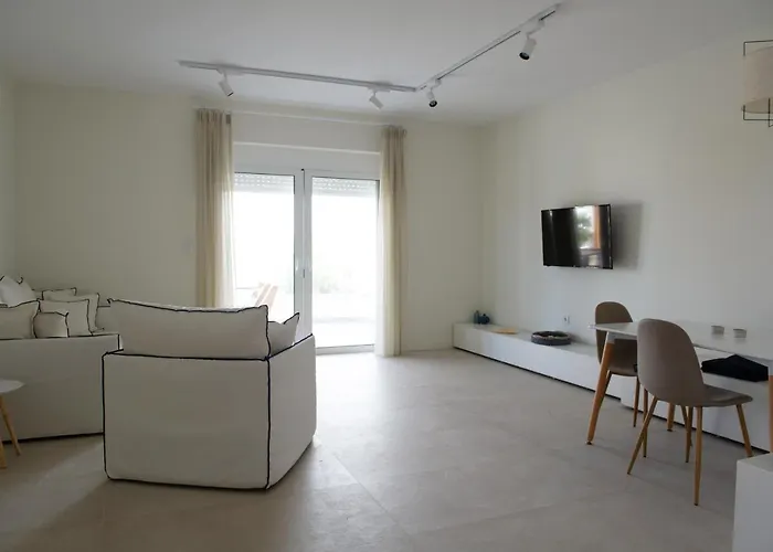 La Bleue Beachfront Boutique *